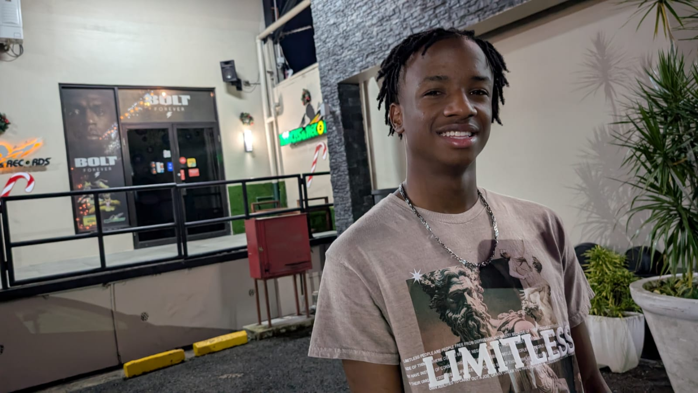 Damario Sanderson profile