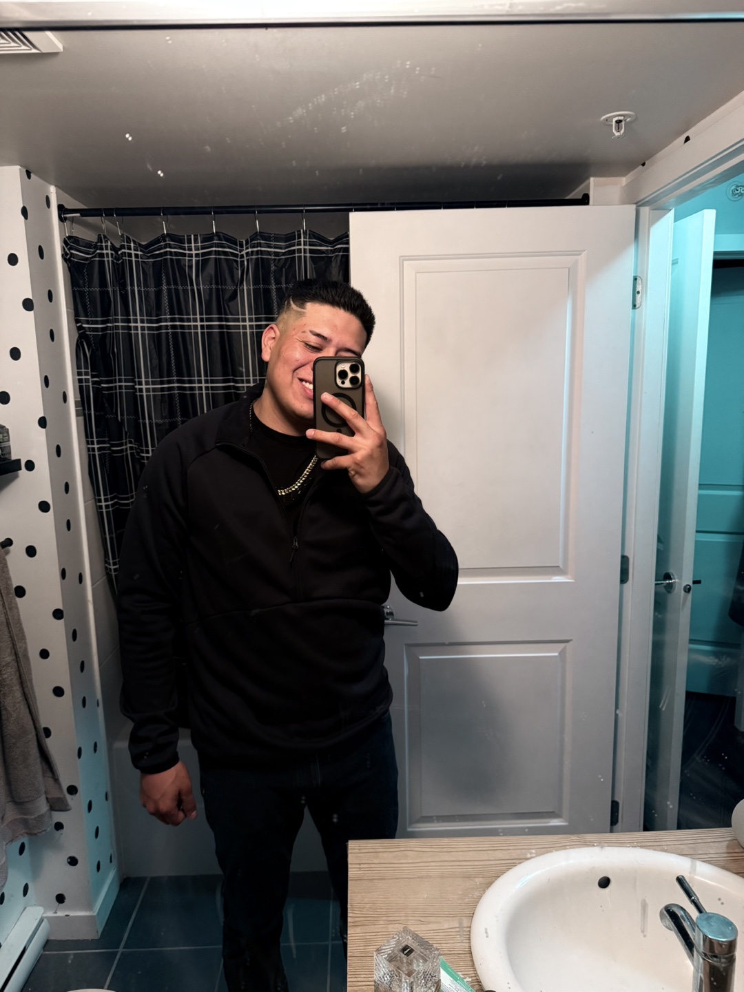 Christian reyes profile