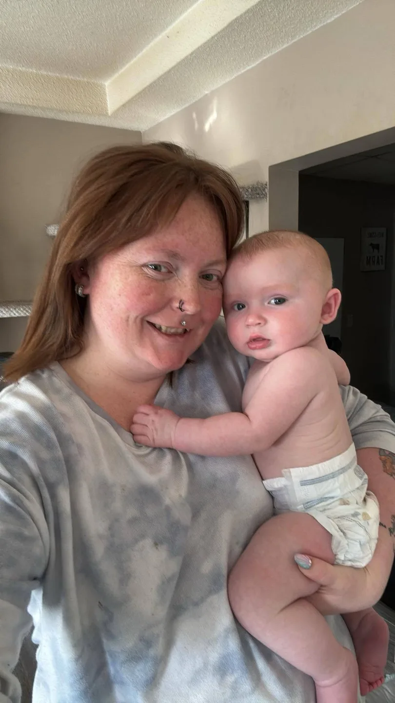 Courtney Leigh profile