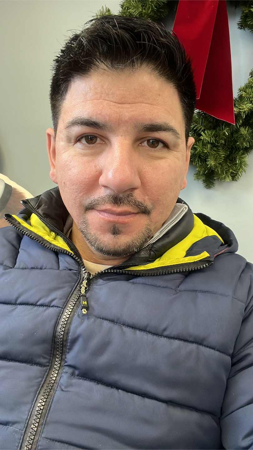 Adolfo Cervantes profile