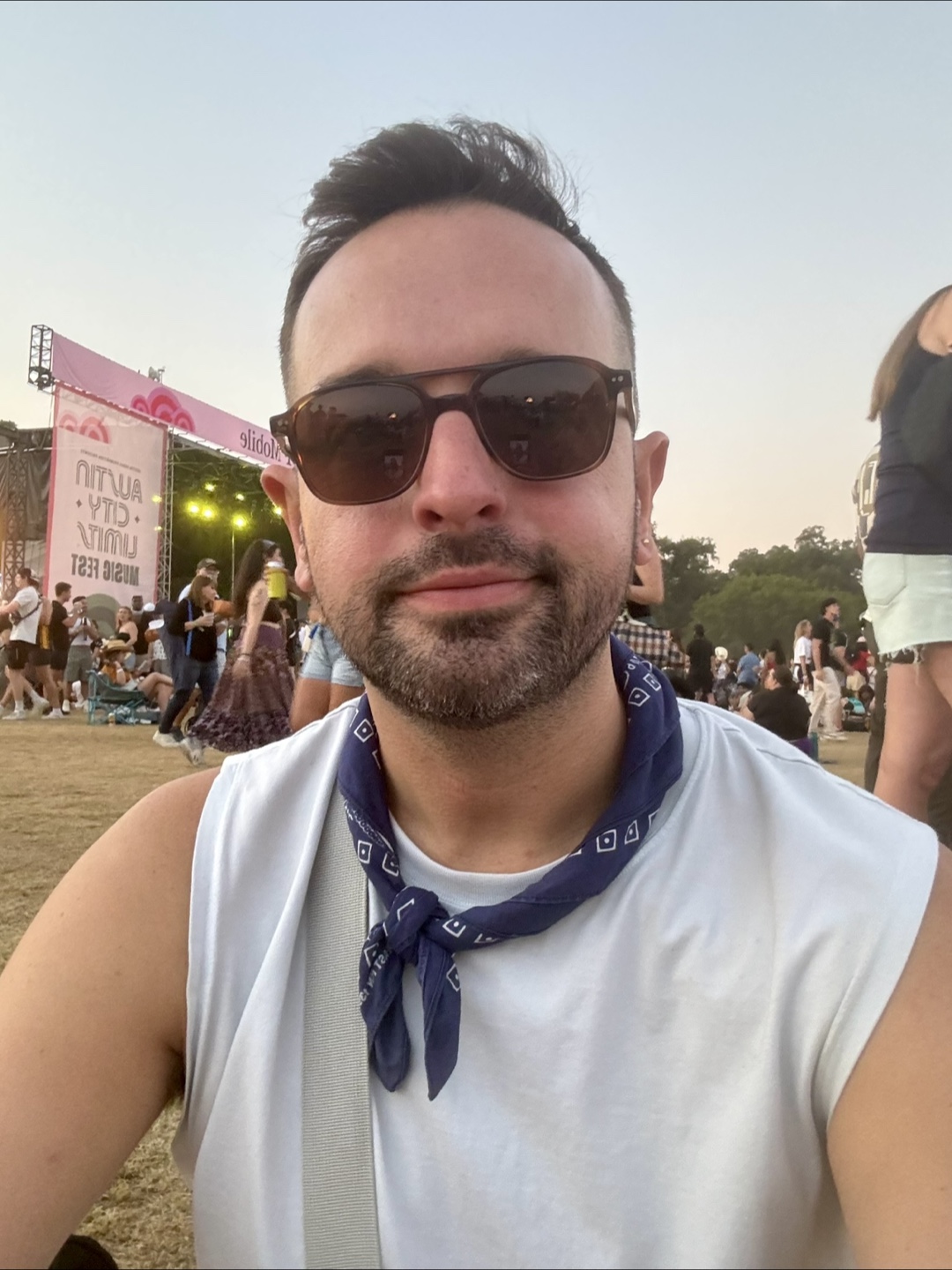 Daniel profile