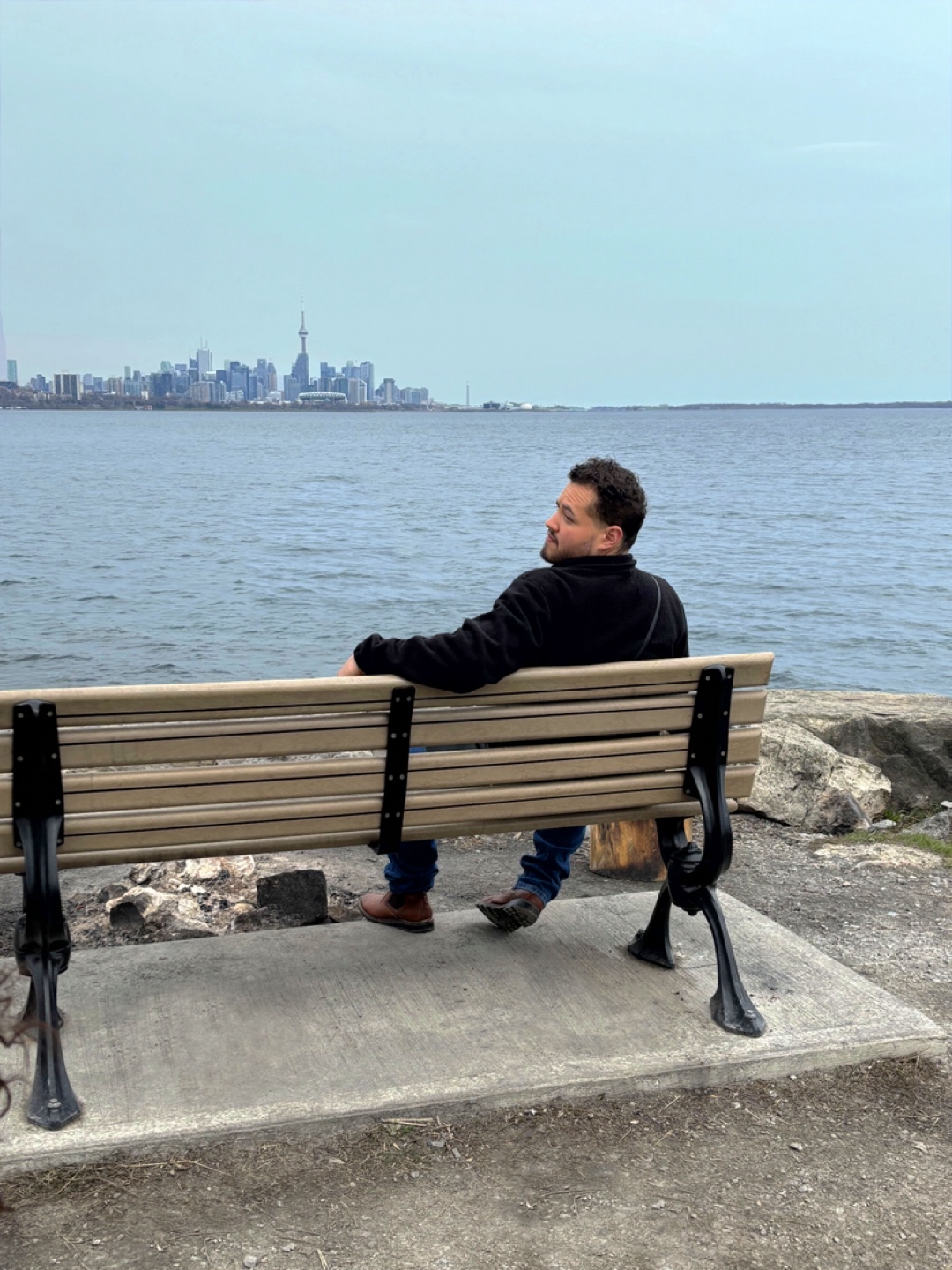 Hugo Iniguez profile