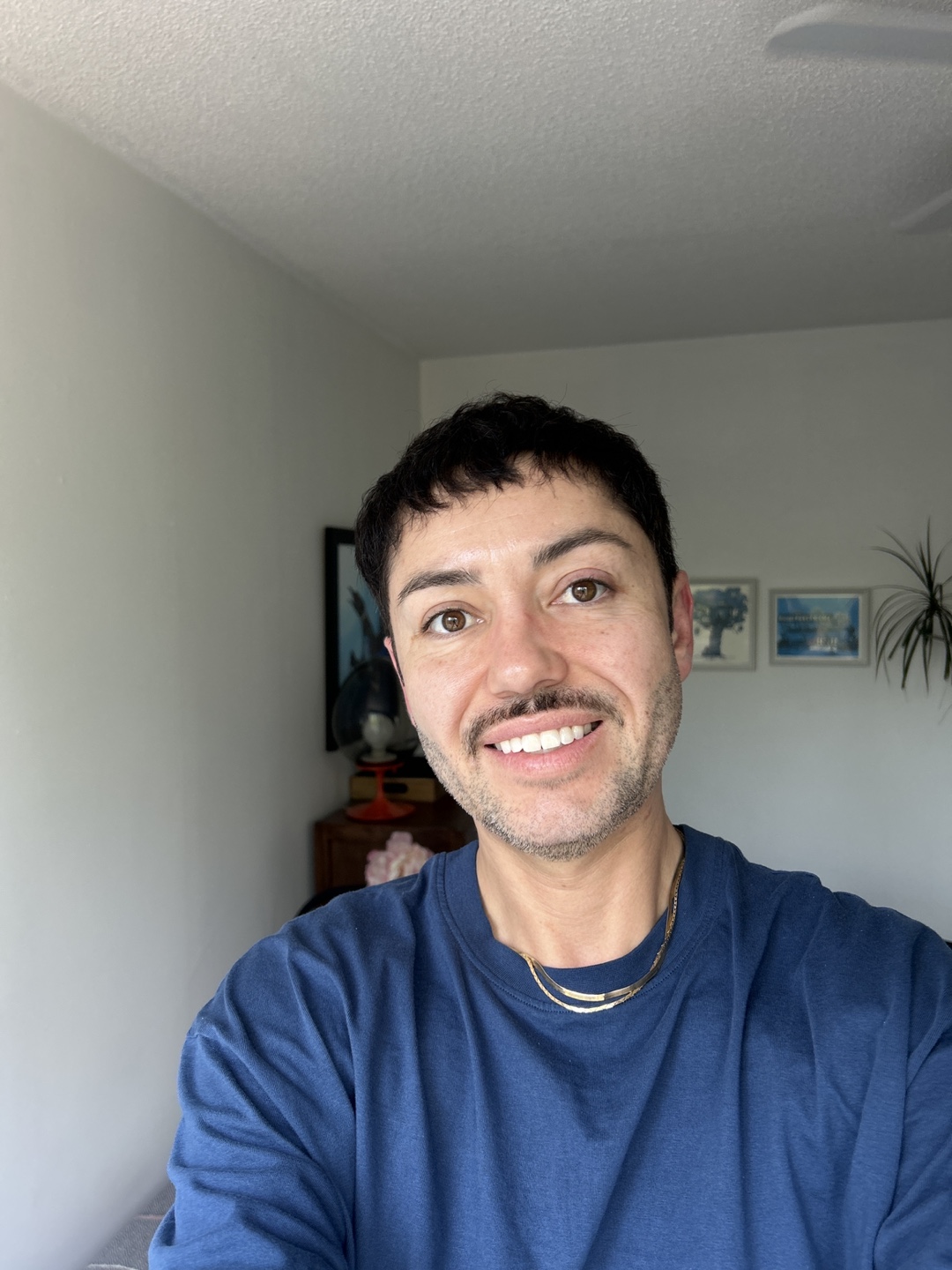 Aaron profile