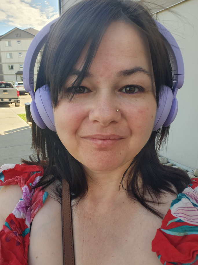 Rebecca Louise profile