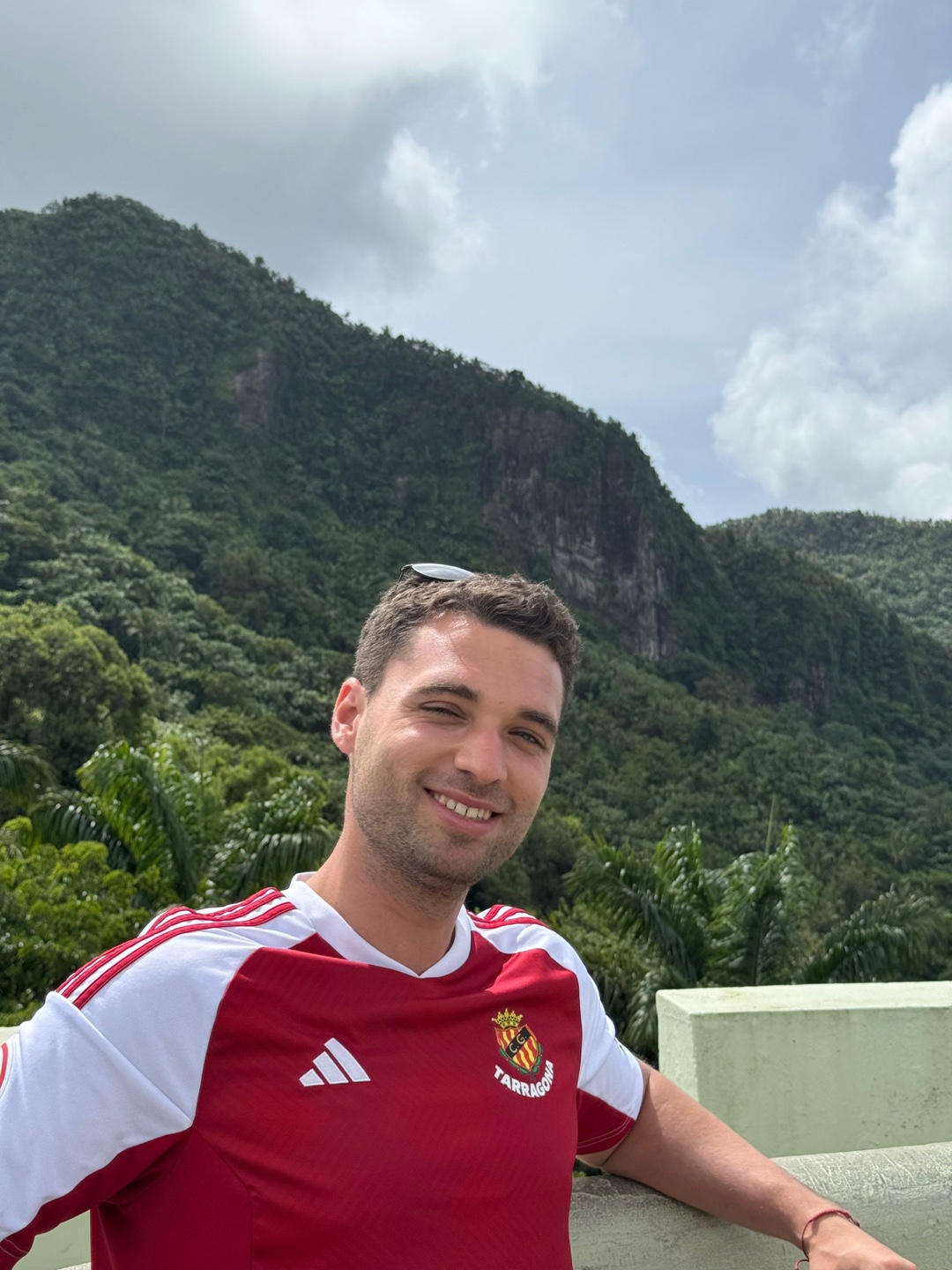 Gerard Mendez profile