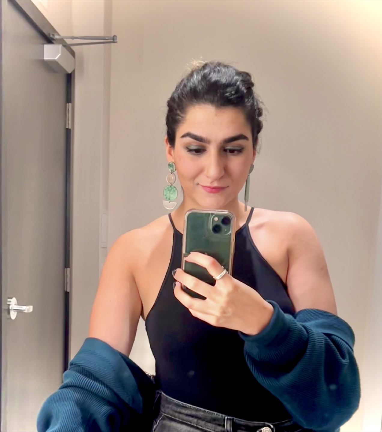 Yasmin profile