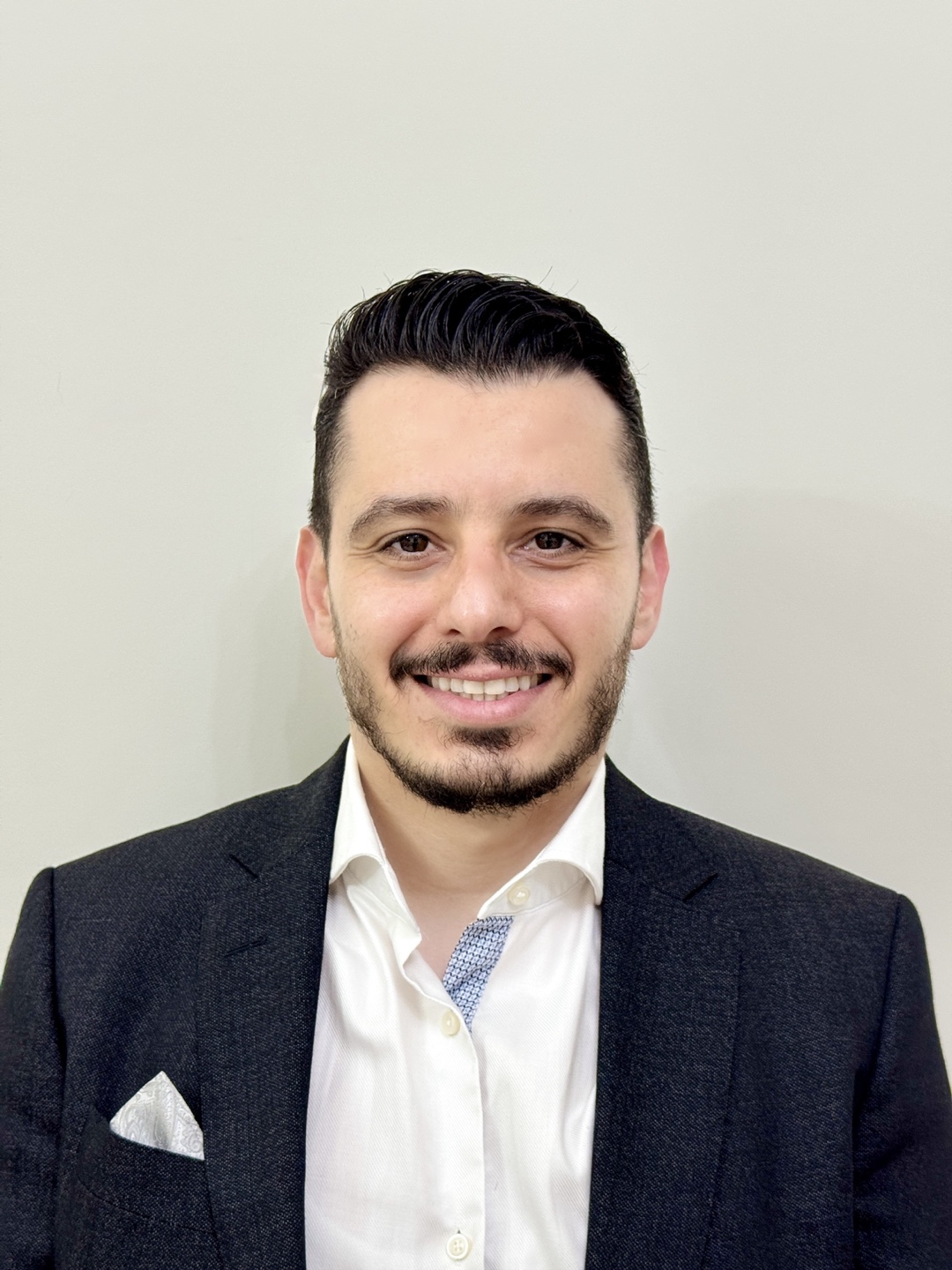 Omar Mneimneh profile