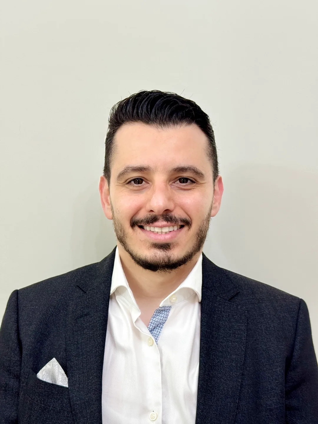 Omar Mneimneh profile