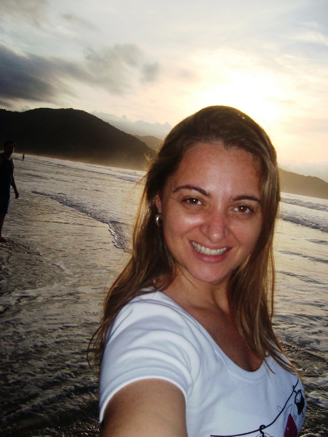 Cris R profile