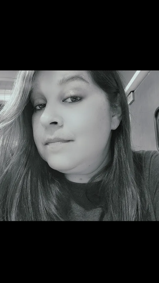 Angela Chmura profile