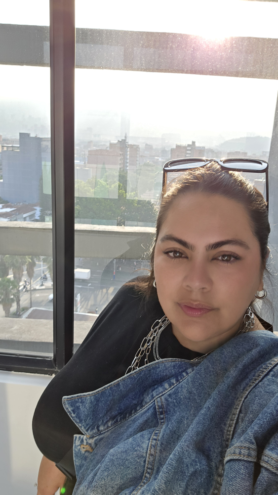 linda profile