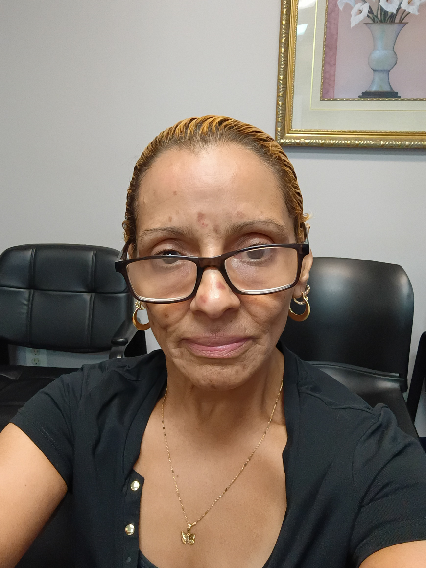 ARLENE VASQUEZ profile