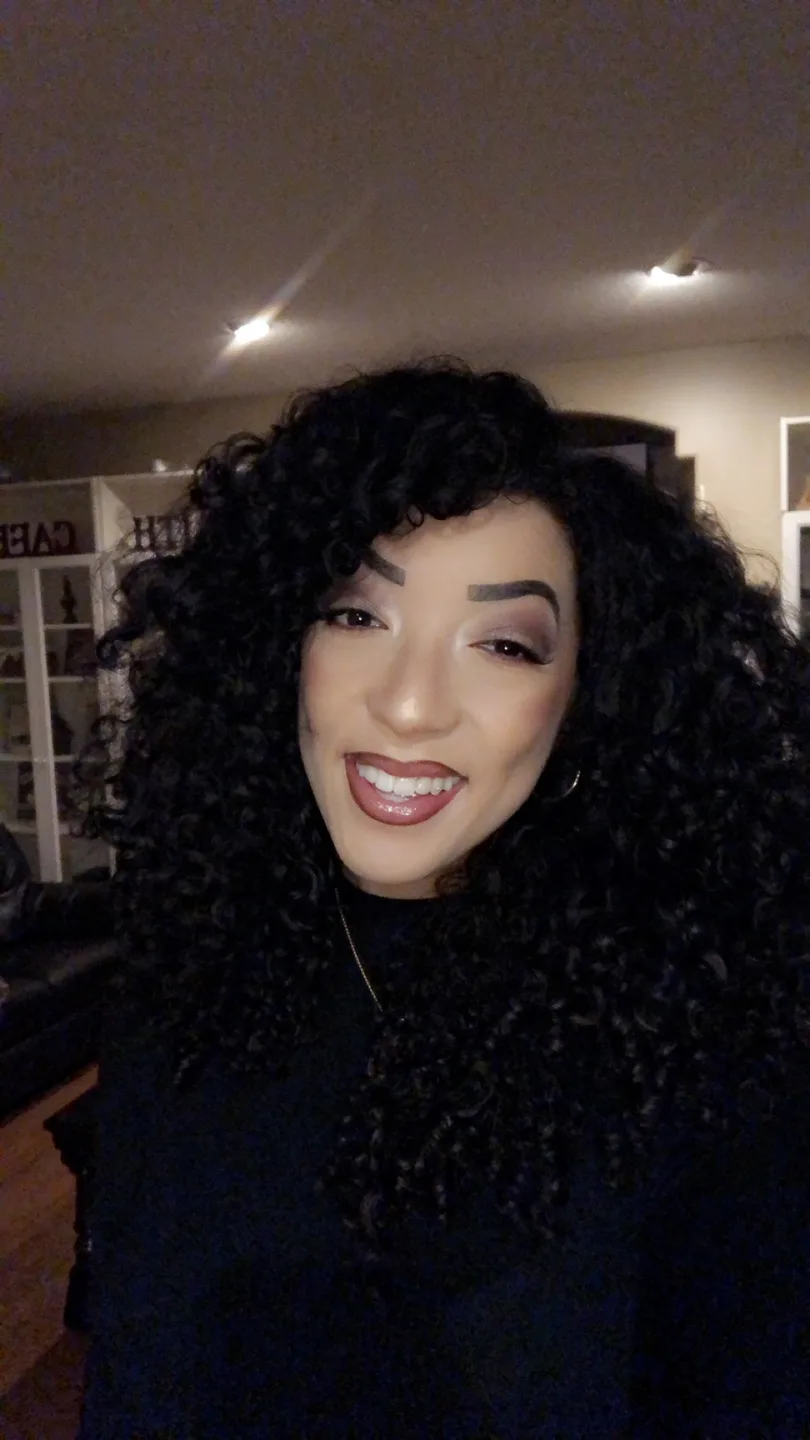 Libby Thomas profile