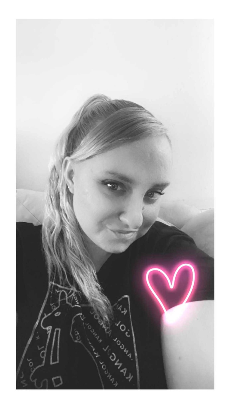 Melanie profile