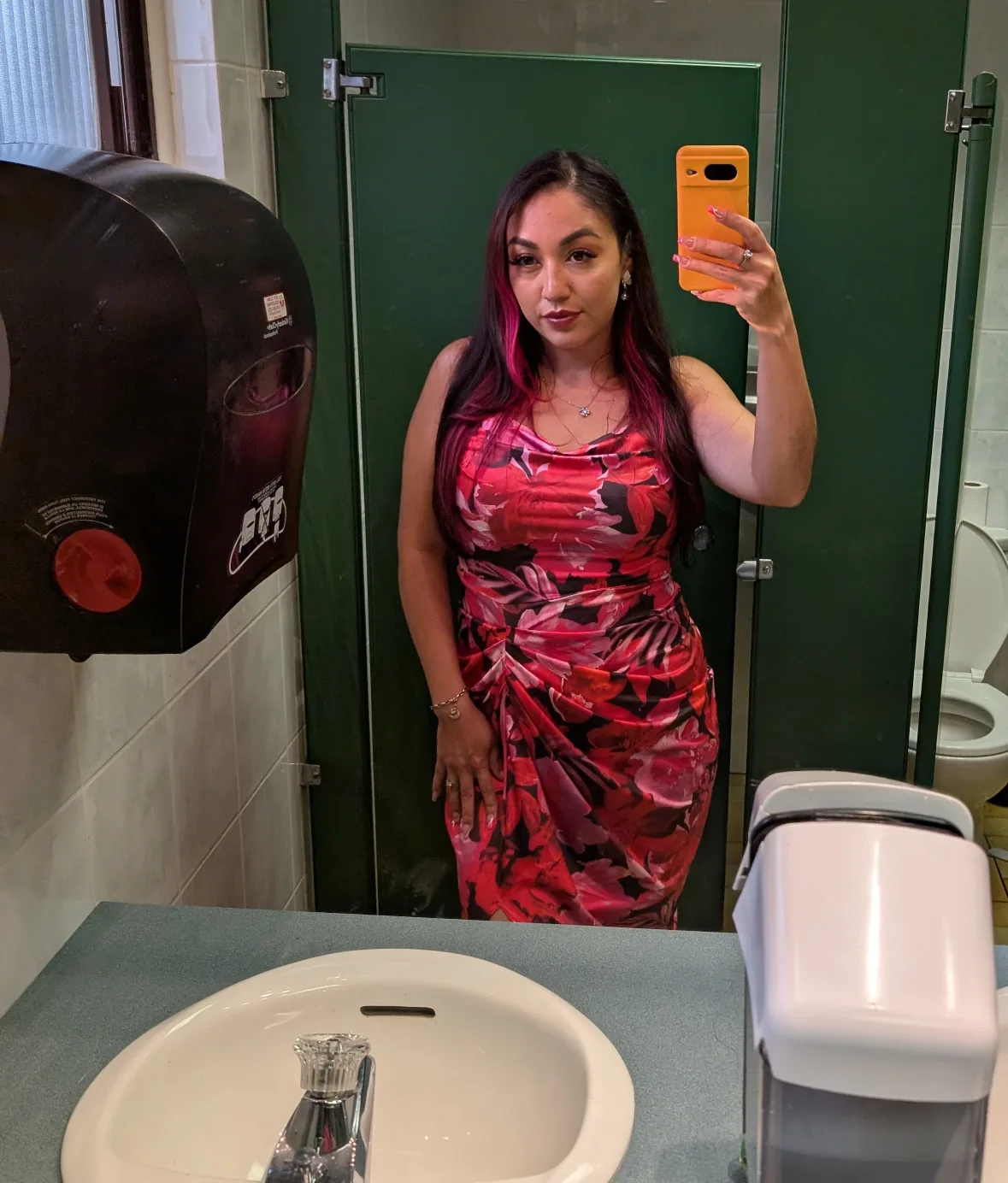 Violeta Hernandez profile