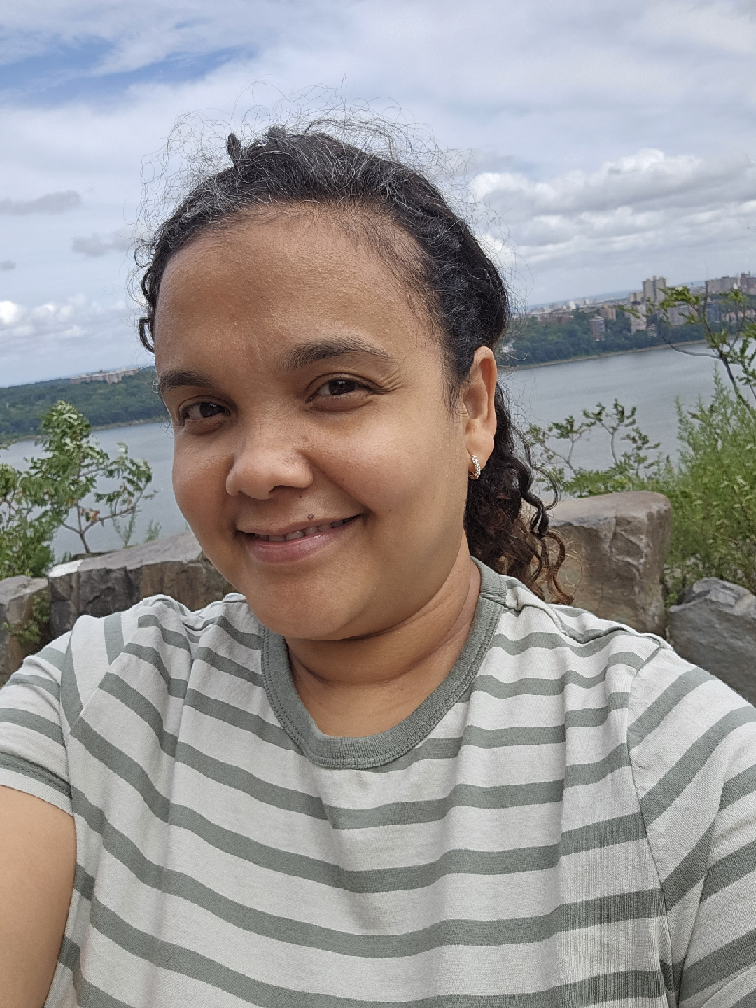 Yasmil paulino profile