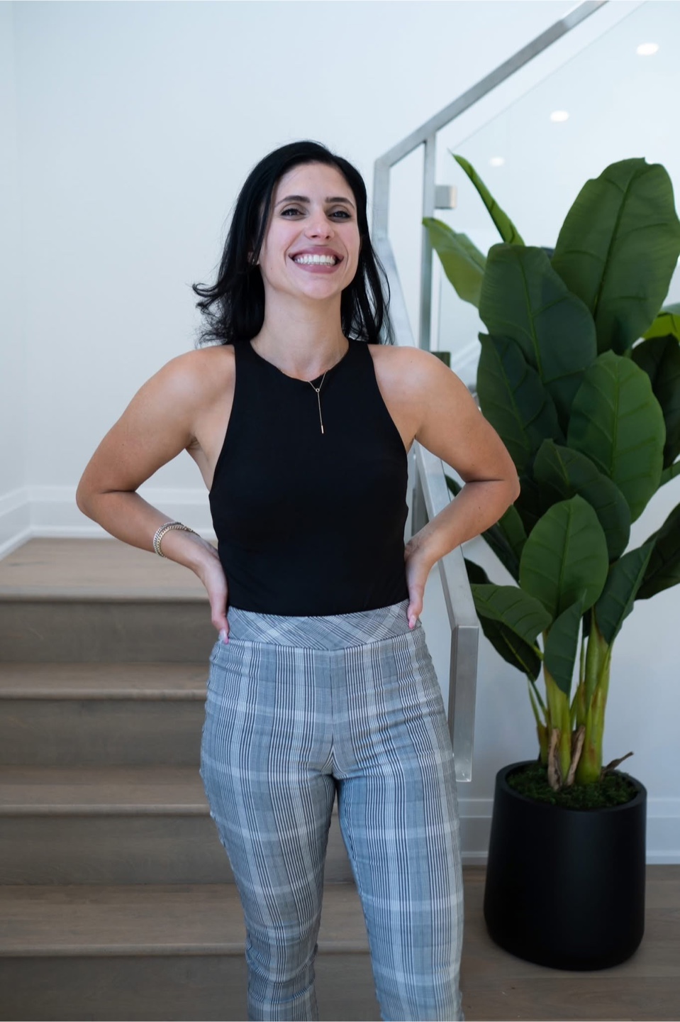 Renata profile