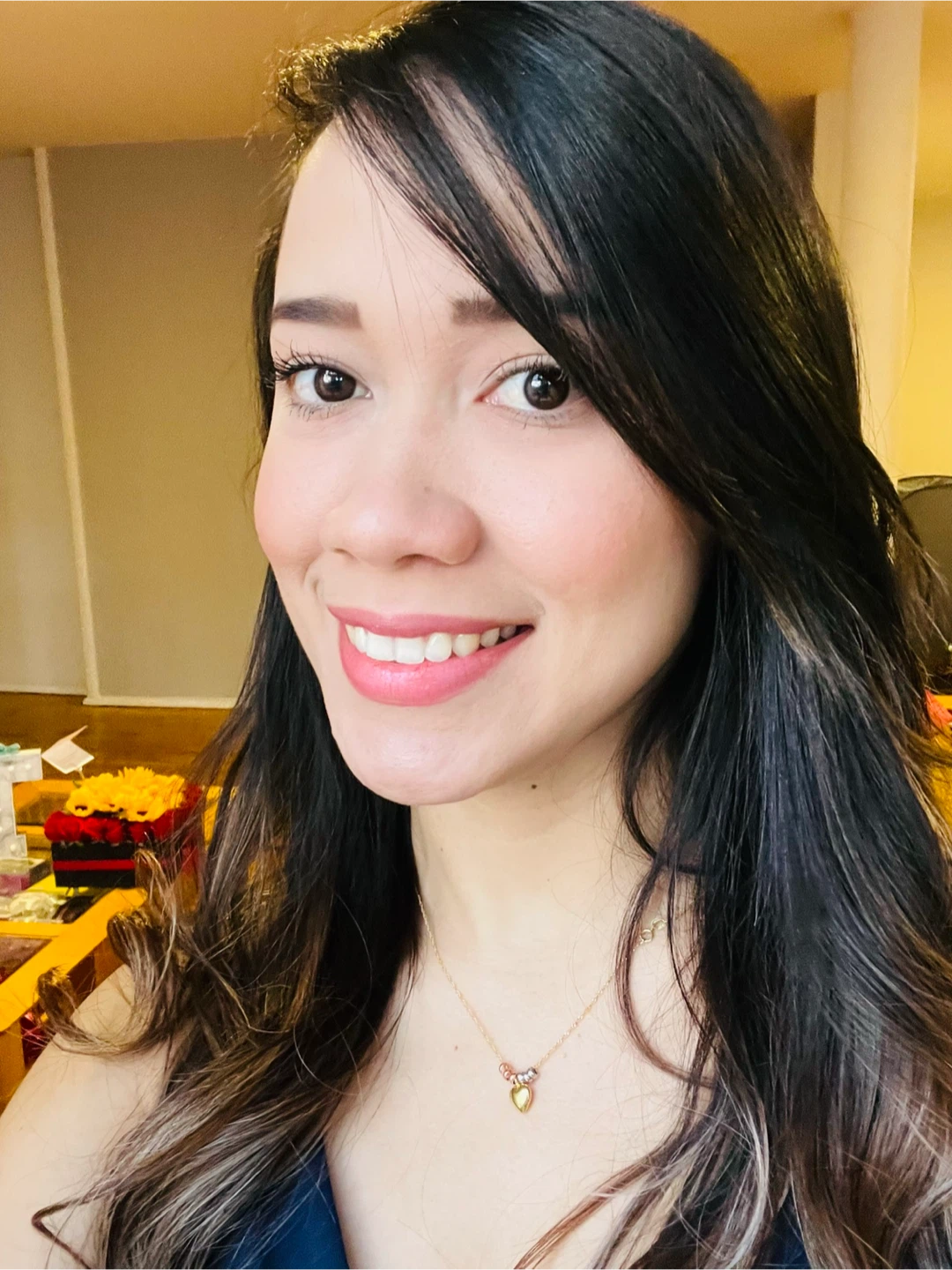 Thais profile