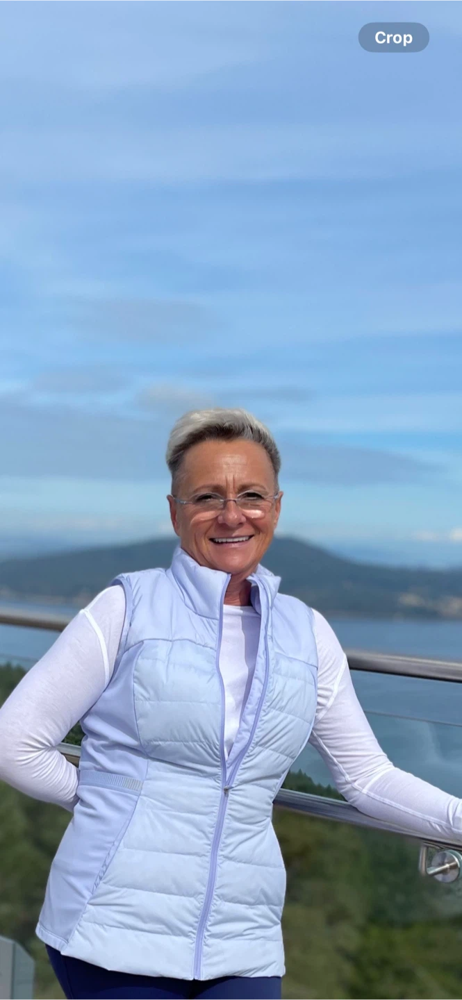 Eve Ganowski profile
