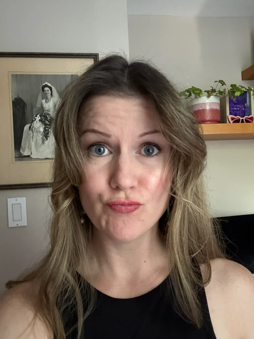Laura profile