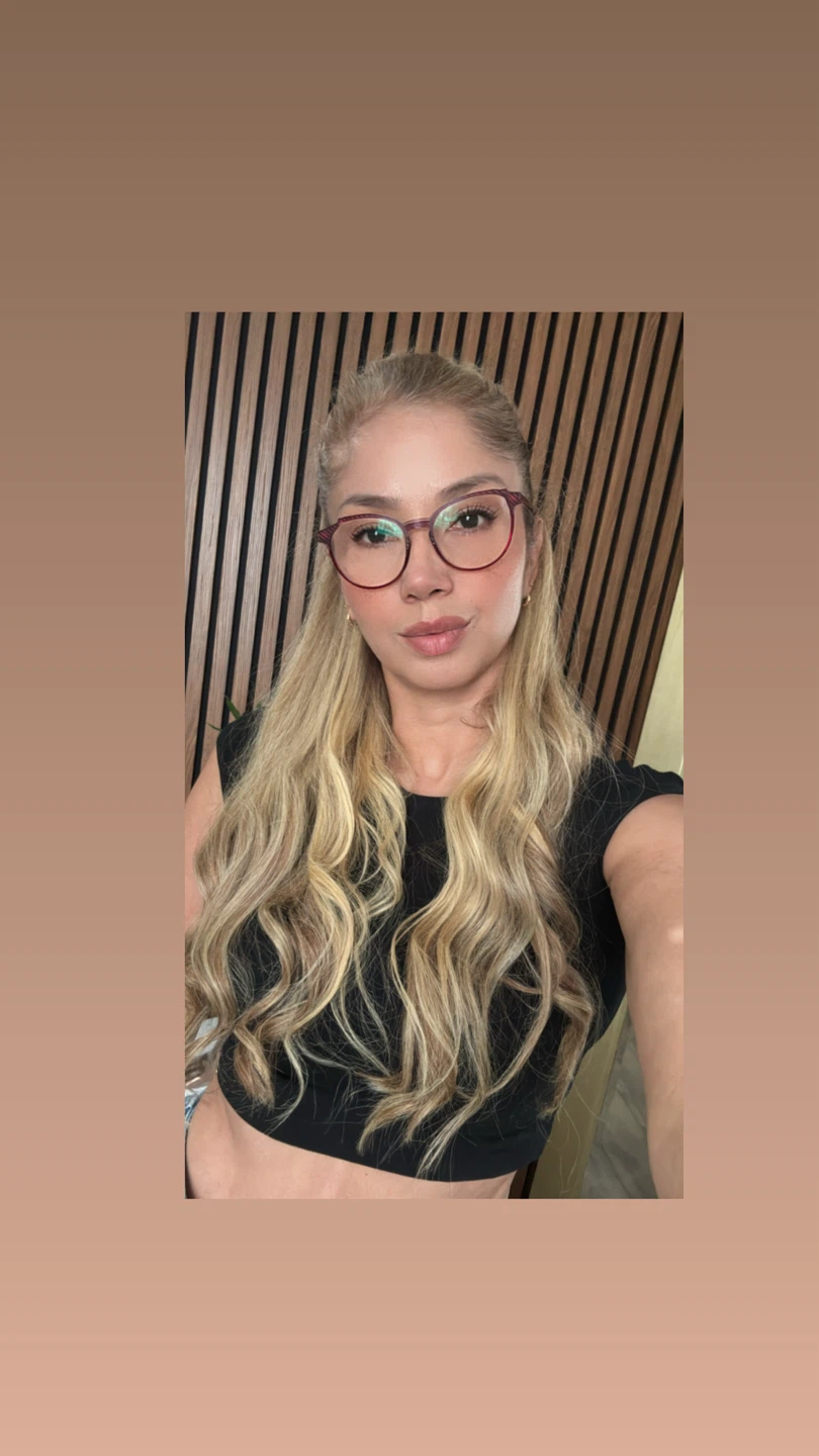 Yuly V Perez L profile