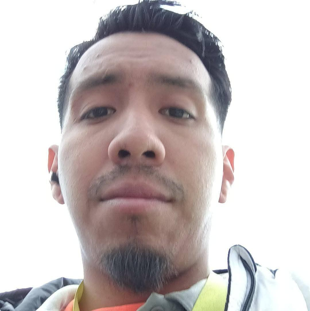 Luis profile