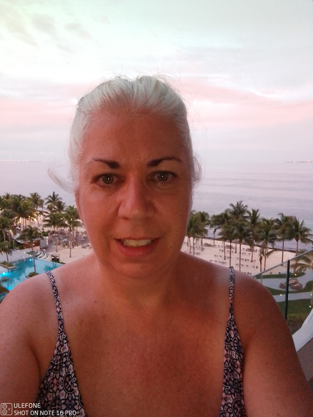 Donna profile
