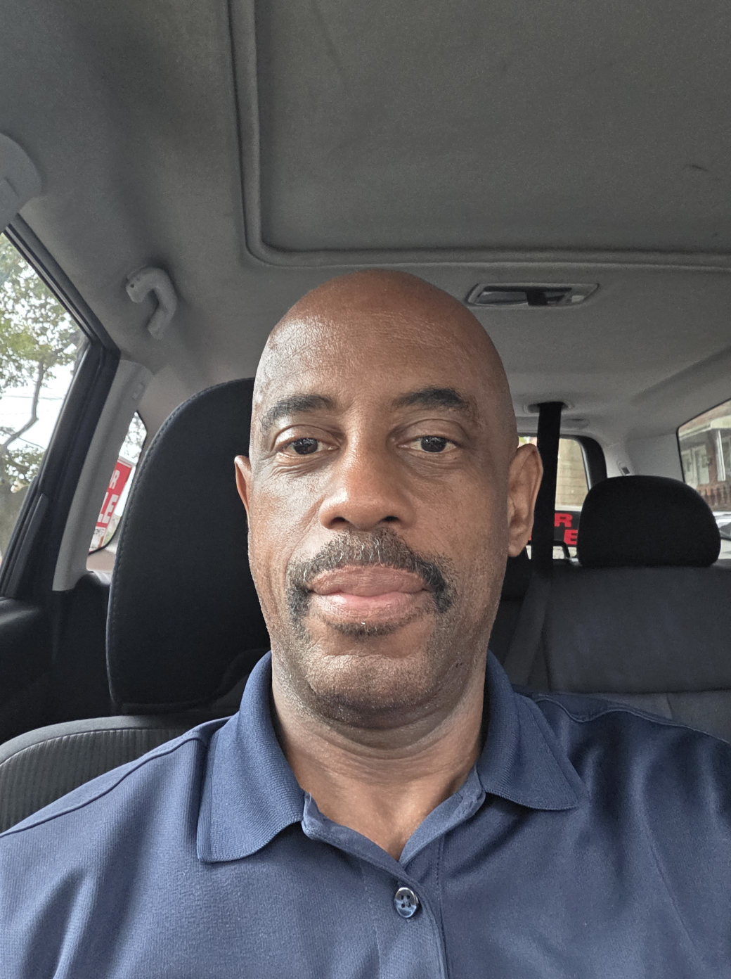 Carlos Velez profile