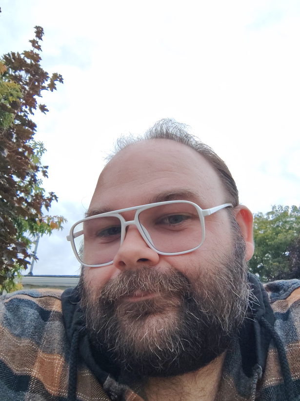 Donald Lucas profile