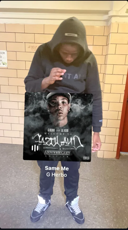 Manny Eslarved profile