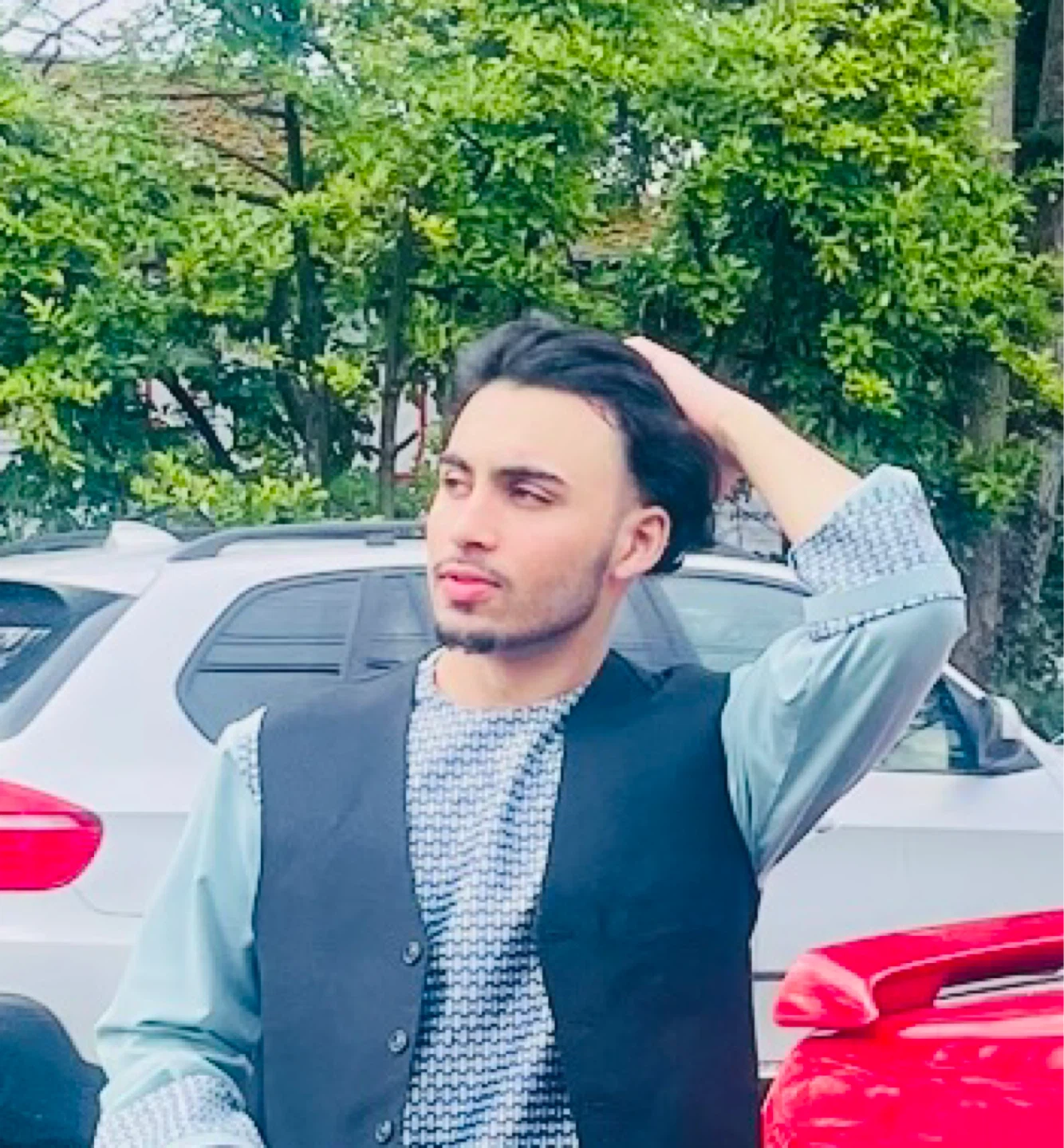 Haji Naveed profile