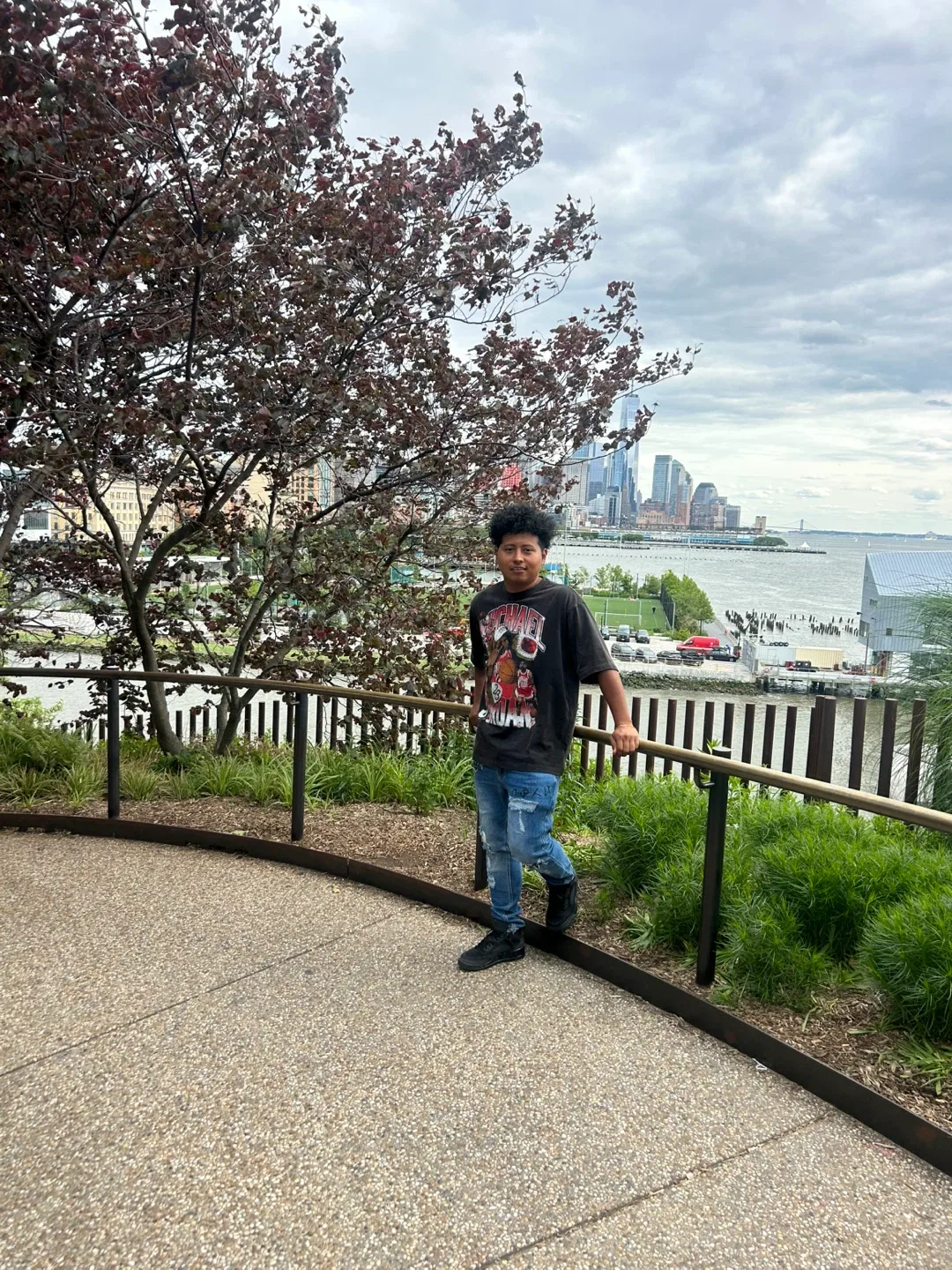 Hernesto Diaz profile