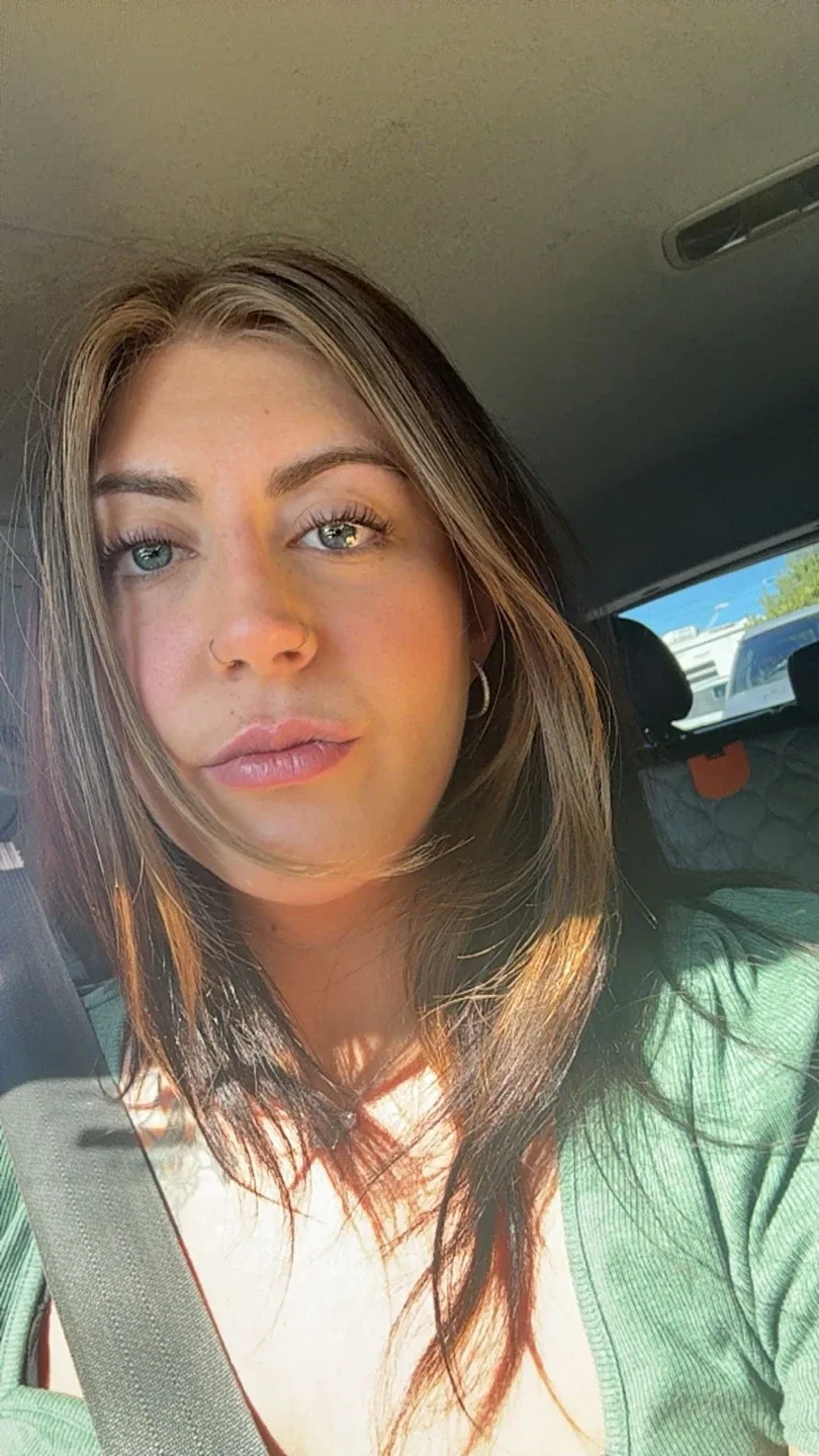 Alex Peragon profile