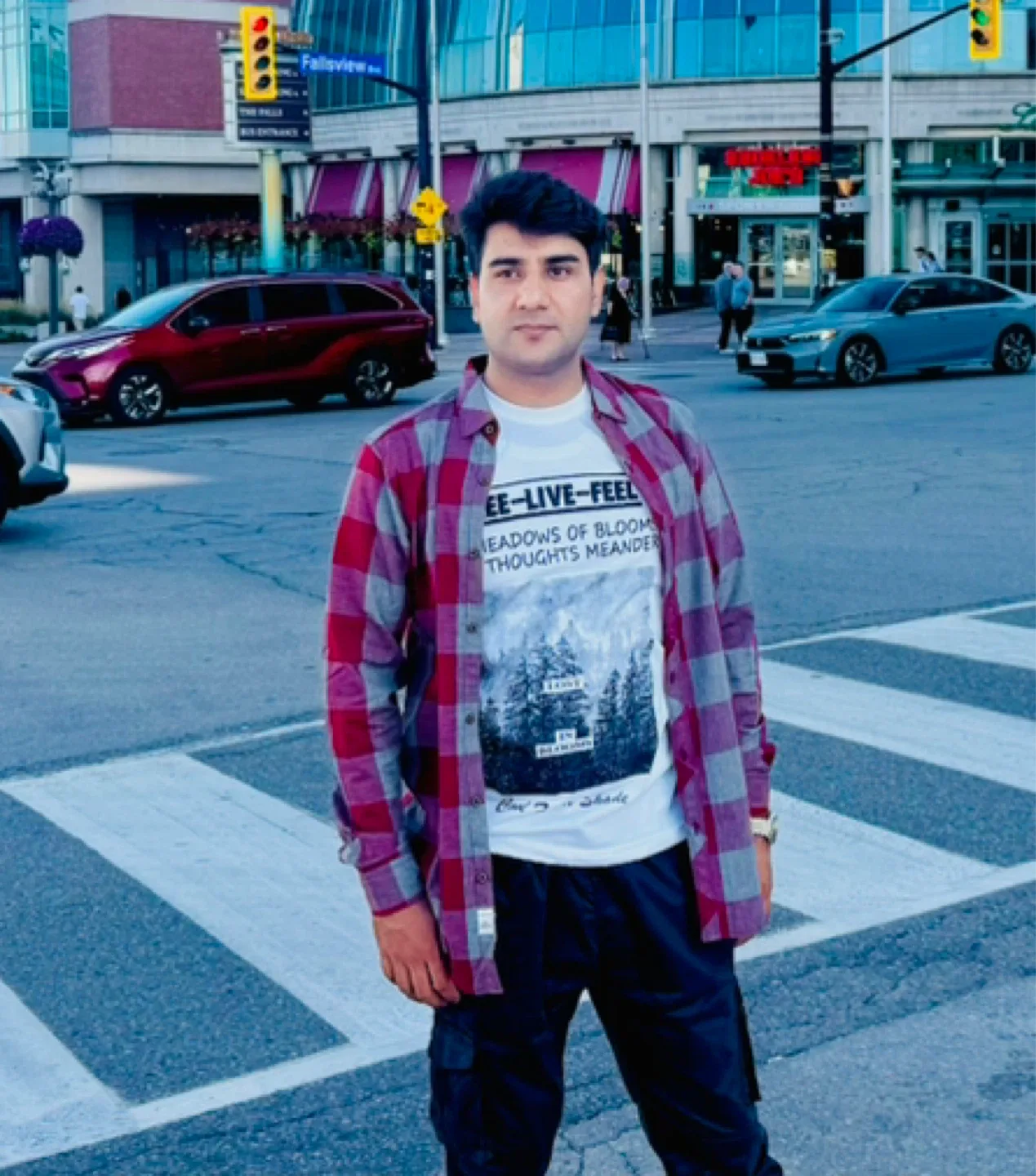 Mujeeb Samad profile