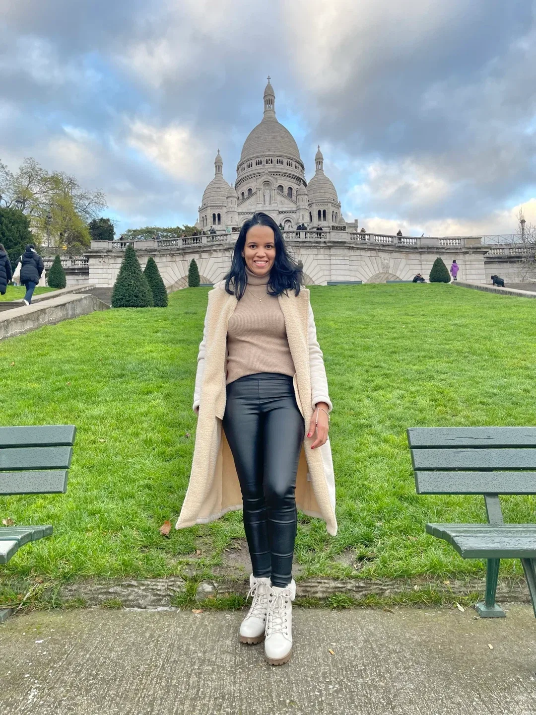 Janet medina profile