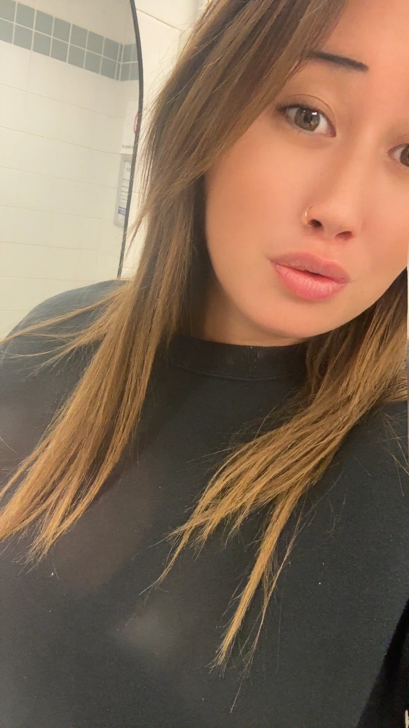 Kayla profile