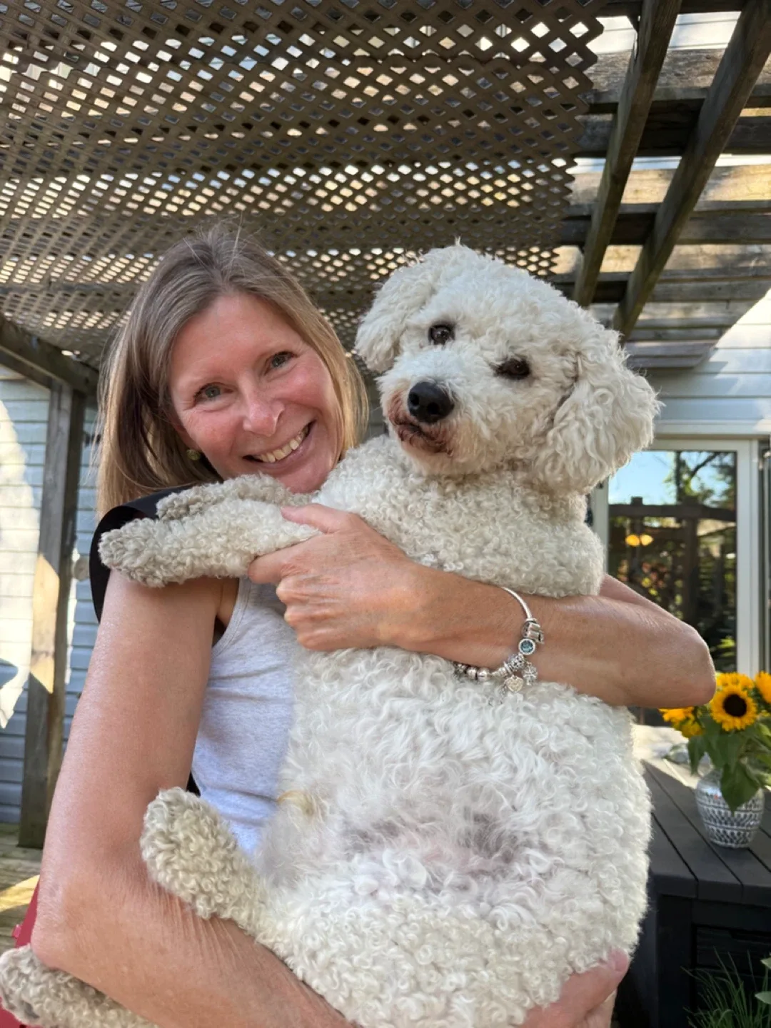 Shelley Tuff profile