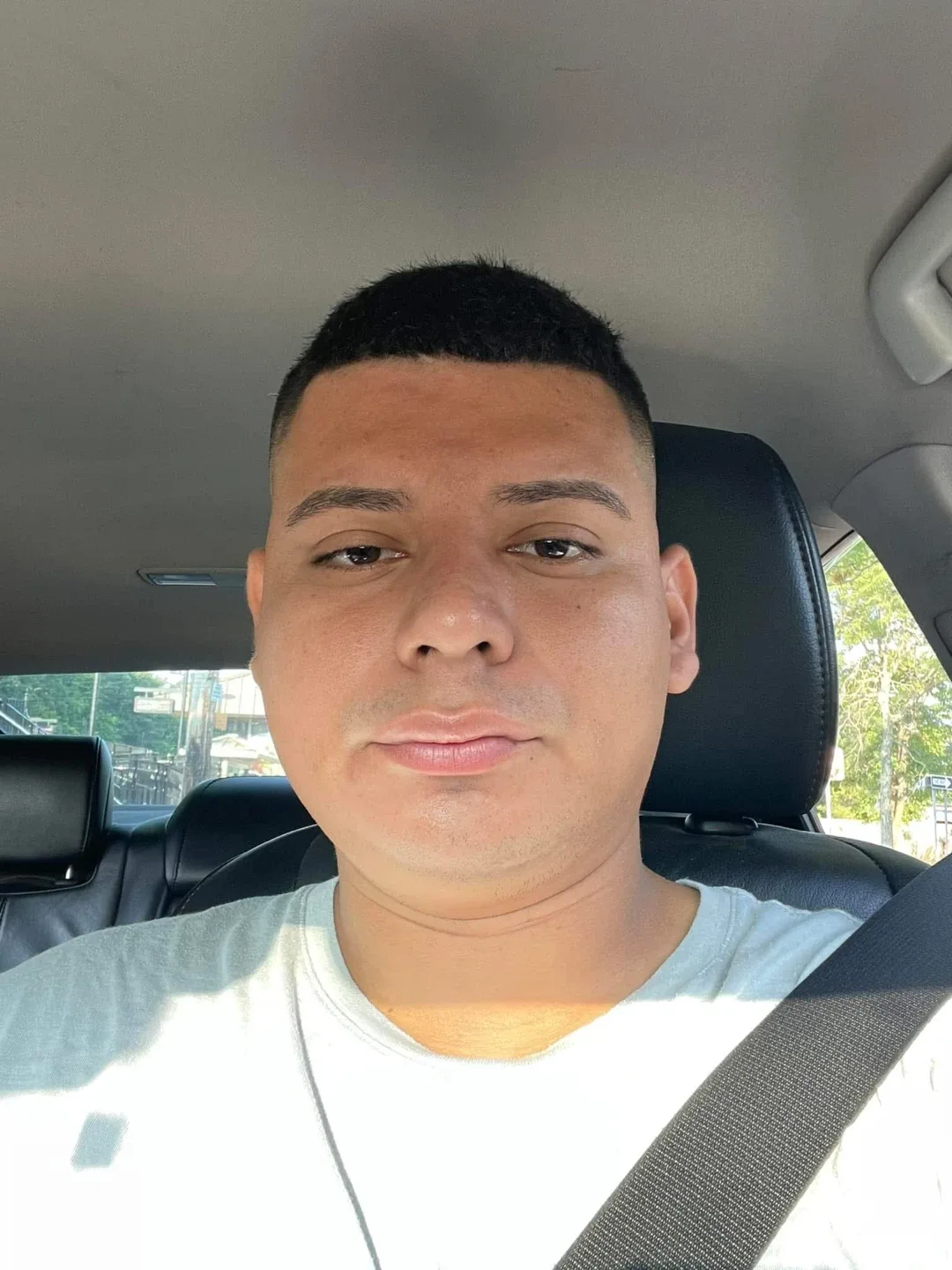 Marvin Flores profile