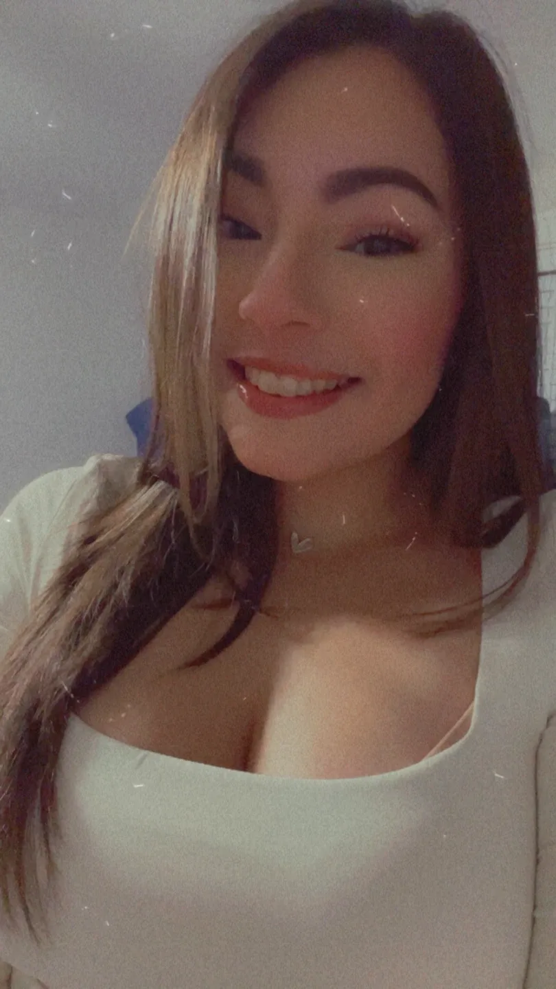 Yadira Maria profile