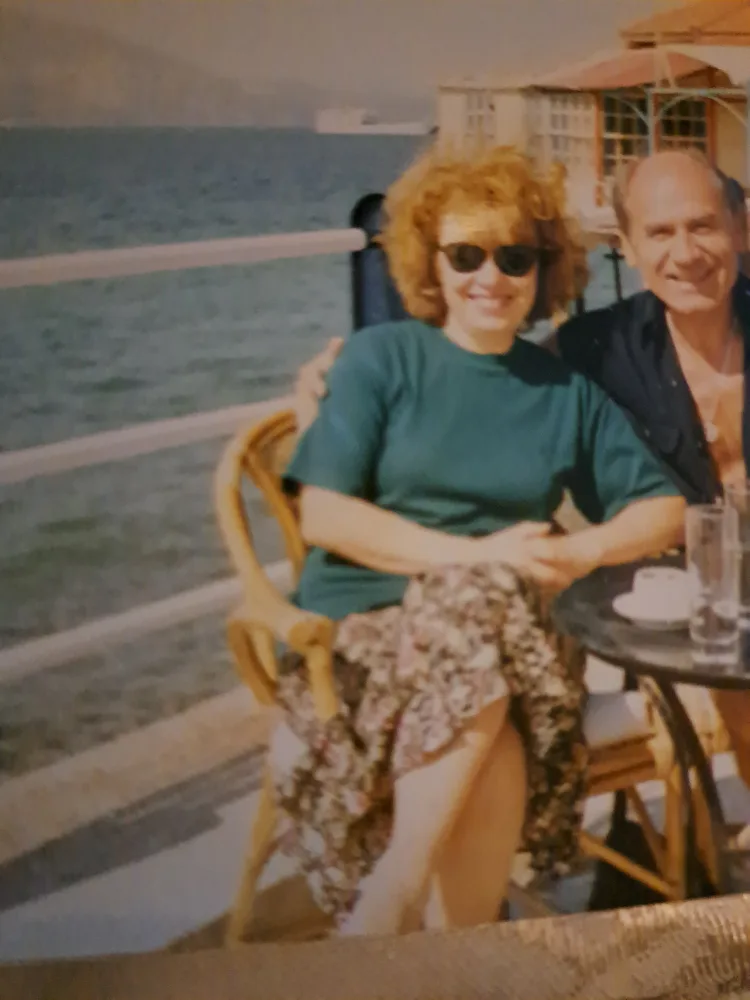 A nna Pittis profile