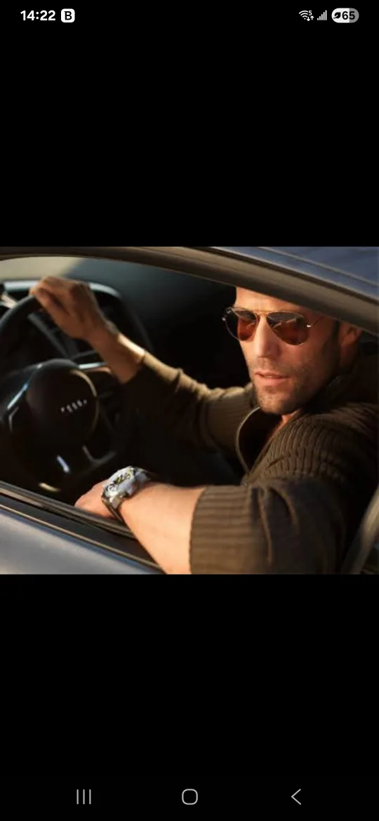 Mena Alexandar profile