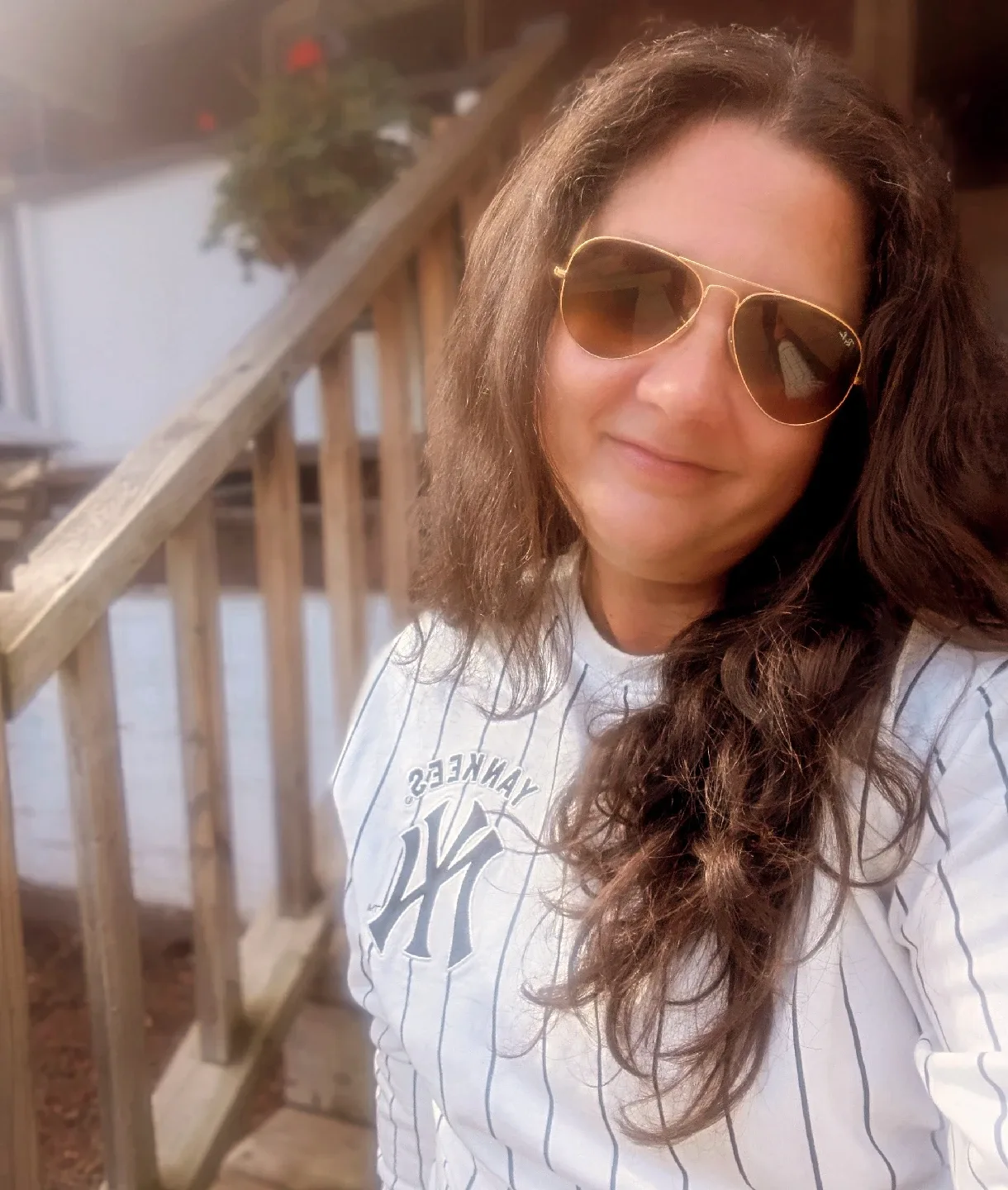 Mandi Zarzuela profile