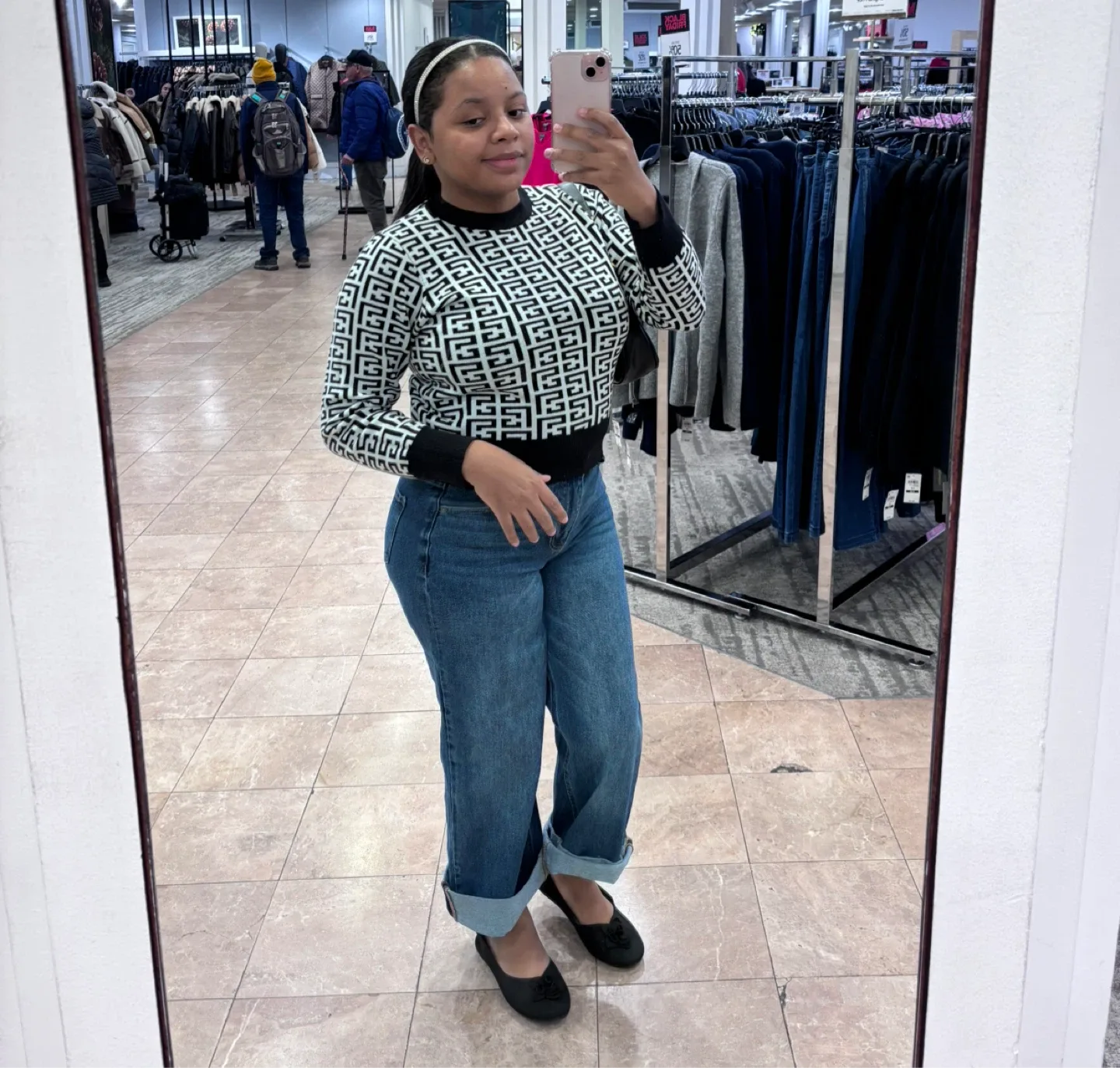 Ariana narvaez profile