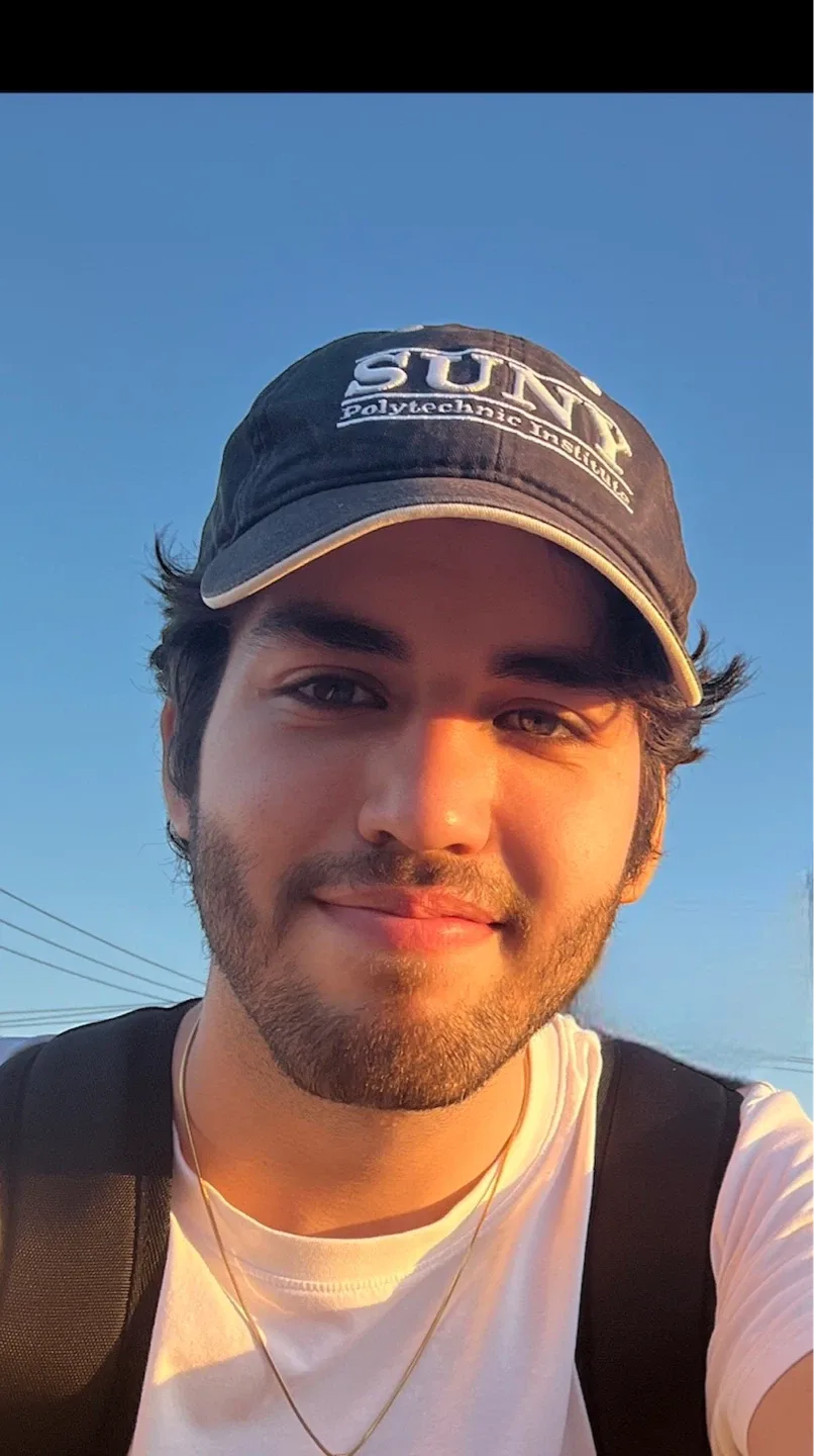 Daniel Vidal profile