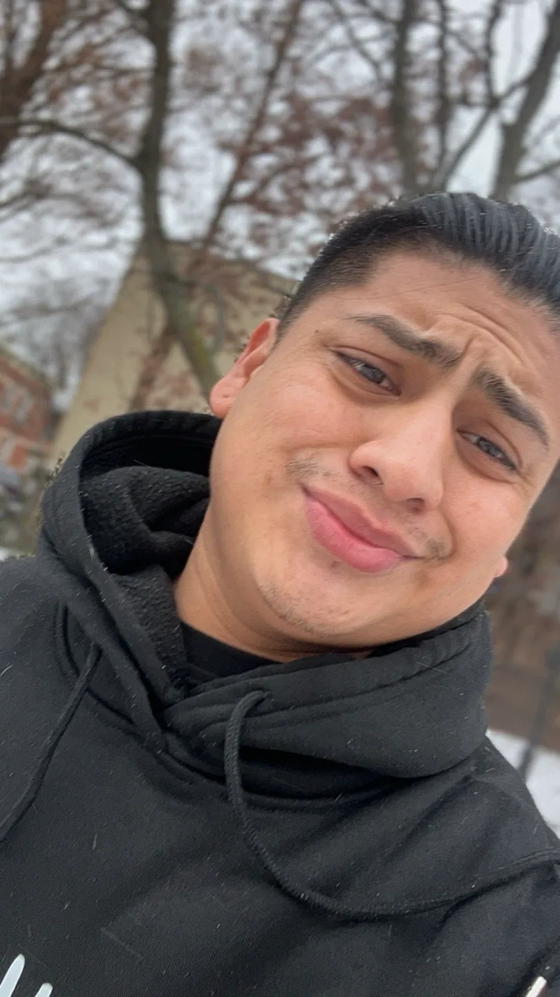 Julio Tucubal profile