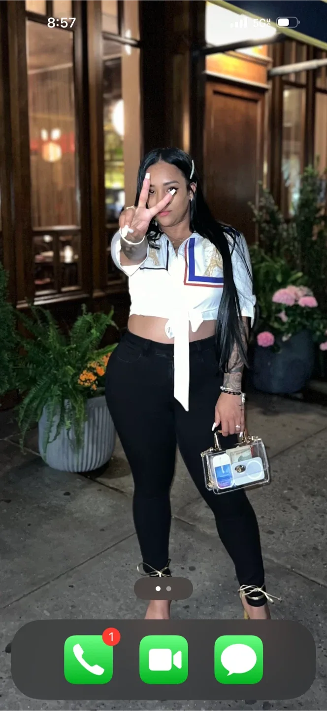 Estefania de la cruz profile