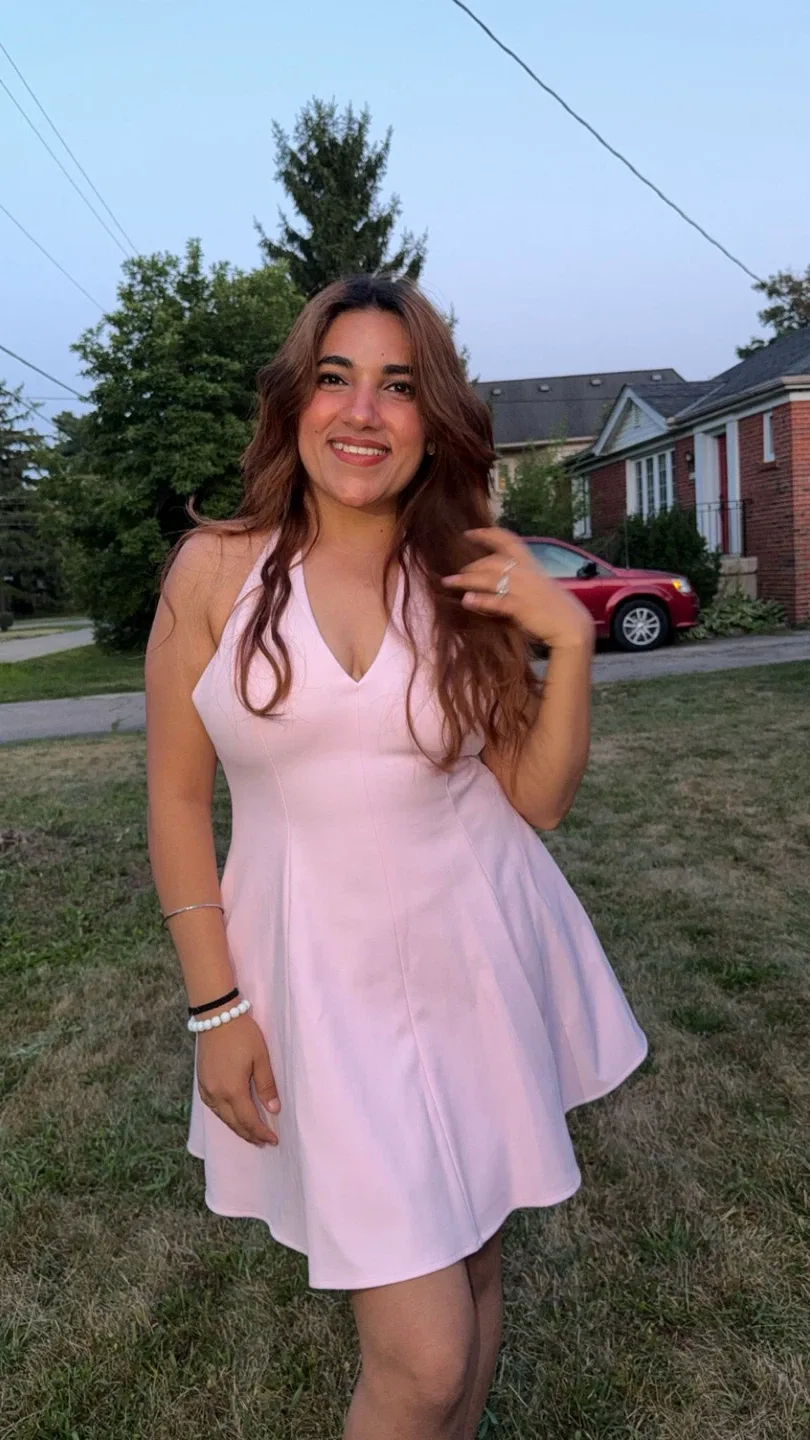 Simran mahna profile