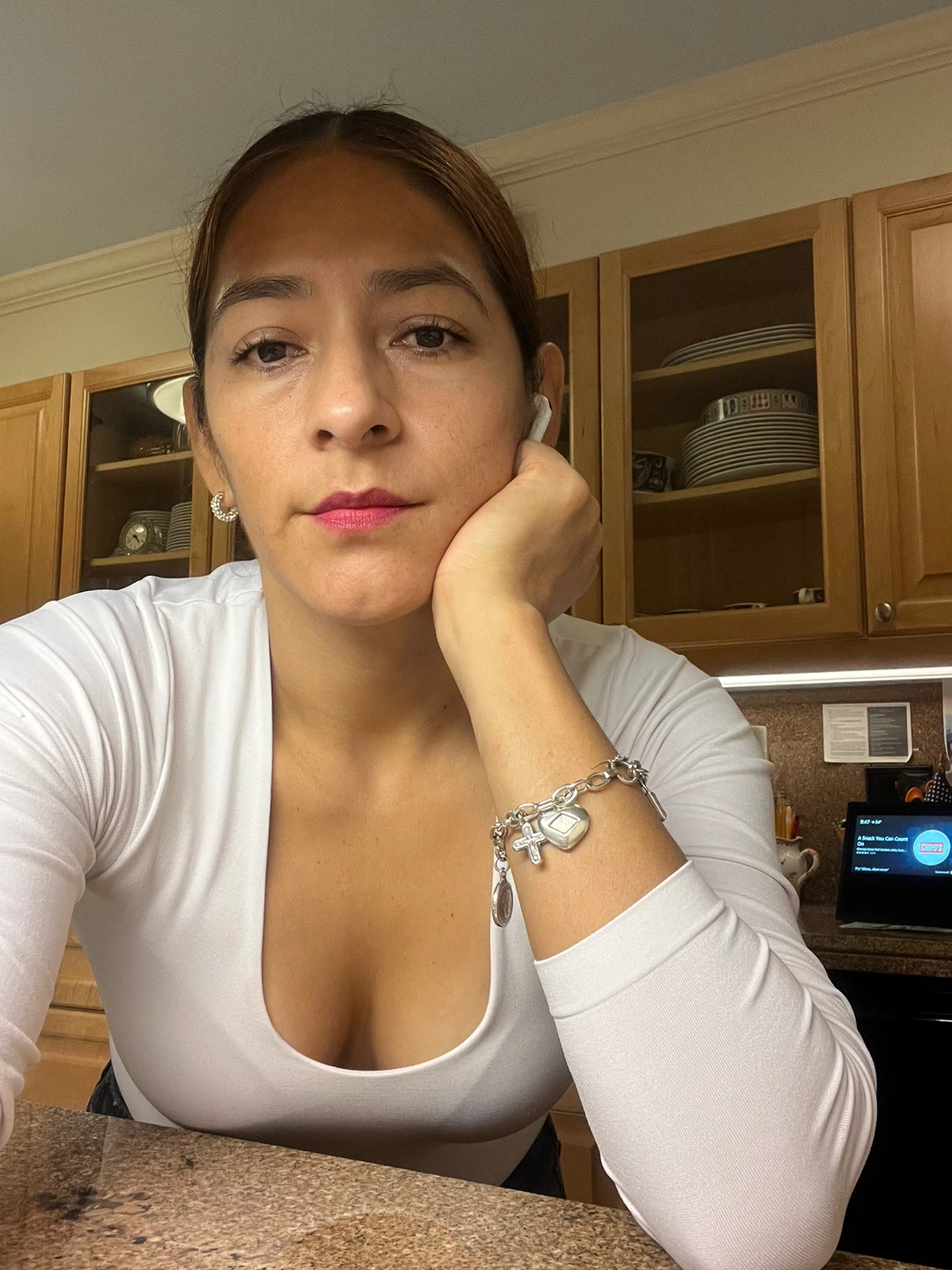 Yovana profile