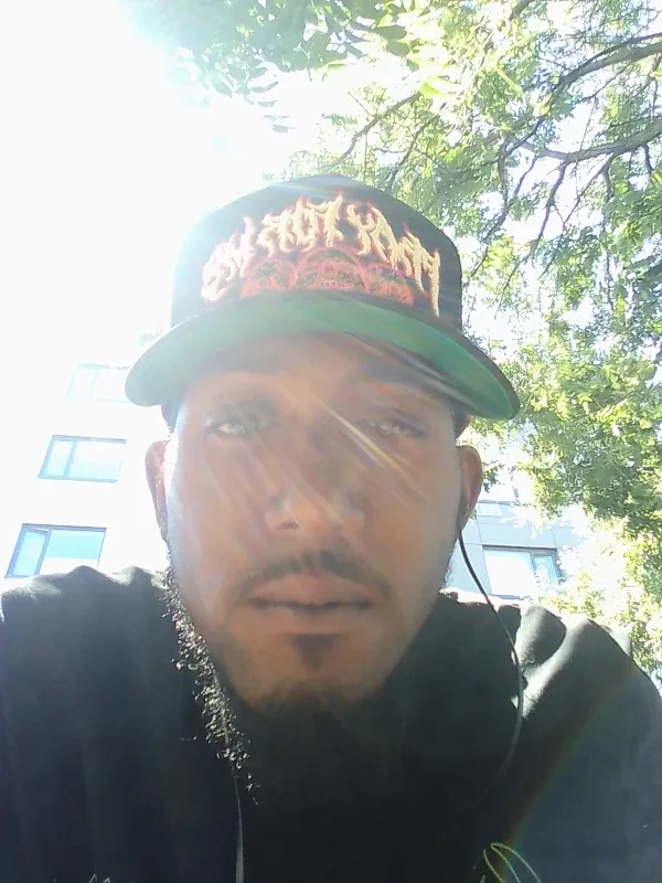 Joshua Daniels profile