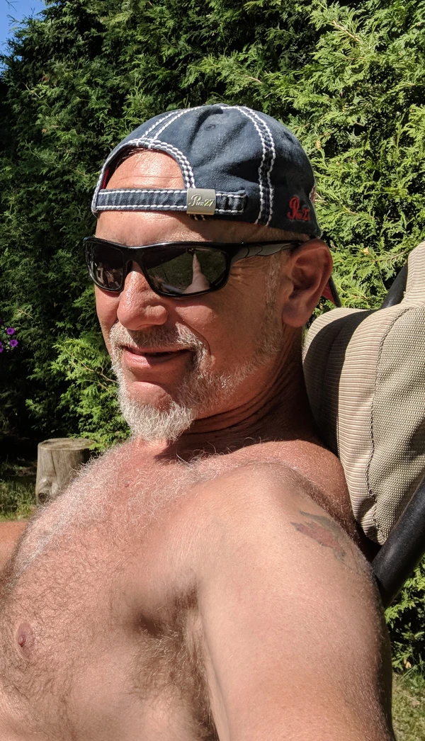 Dan 144 profile